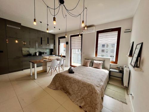 Close to Chopin airport, Moduo Cybernetyki, free parking by Cosmo Spirit - Warsaw