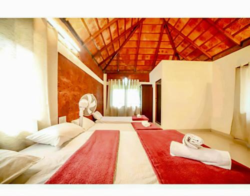 Aindra Coorg By Dazzle Destinations - Water Activities and Private Rooms in Kumarahalli