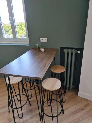 Le ScottmanHouse - Appartement privé - Centre ville - Gare - Wi-Fi (Le ScottmanHouse - Appartement prive - Centre ville - Gare - Wi-Fi) in Arras