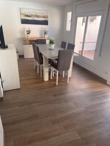 Létesítmények, Casa en el centro del pueblo in El Morell