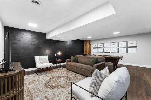 Lake Shore Landing - For 20 in Branson City Center