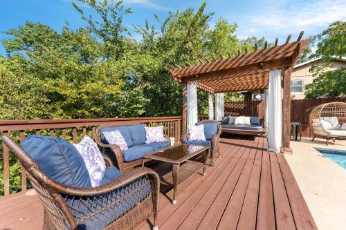 Lake Shore Landing - For 20 in Branson City Center