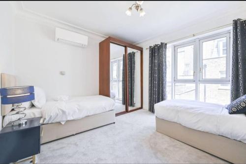 CARLTON COURT - MAYFAIR, Londýn (fotografie 5)