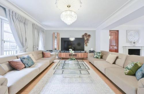 CARLTON COURT - MAYFAIR, Londýn (fotografie 10)