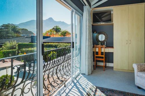 Kilátás, Acorn Guest House in George