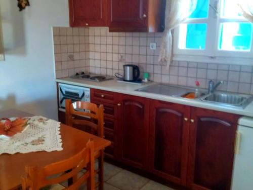 Violeta gîte à louer Pitsiniánika