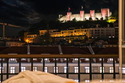 Double or Twin Room with Rossio Square view room in Hotel Metropole