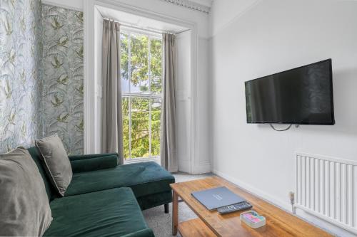 Latimer House - image 2