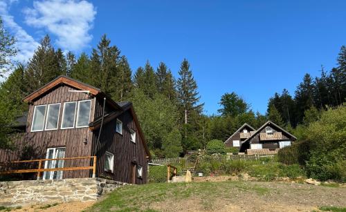 Chata Jezevec - samostatný apartmán (Chata Jezevec - samostatny apartman) in Hojsova Straza