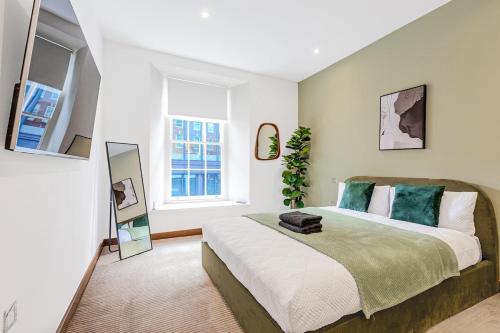 Holborn Modern Flat