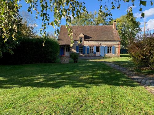 Country house - 75 min to Paris in Châteauneuf-en-Thymerais
