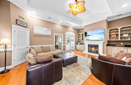 304D Windward Palms 4 Br condo by RedAwning – Myrtle Beach, SC