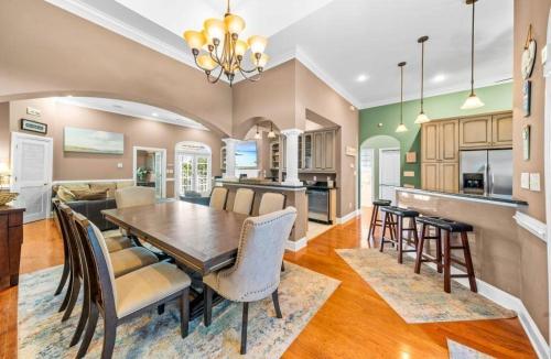 304D Windward Palms 4 Br condo by RedAwning – Myrtle Beach, SC