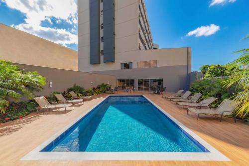 Hotel Thomasi Express - Londrina in กัมโปเบโล