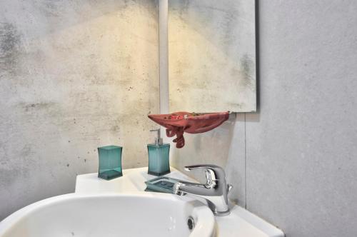 Central Suites - image 6