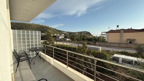 Quadruple Room with Balcony image 4