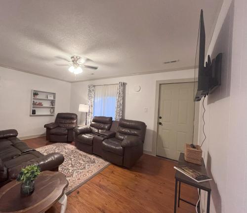 Lenoir City Escape - image 13