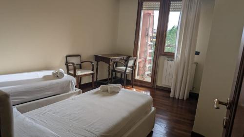Appia Nuova Lucrezia Apartment, Roma (foto 5)