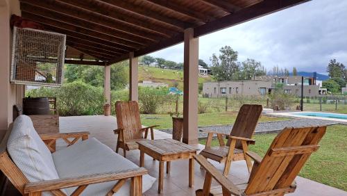 숙소 외관, Refugio en Praderas in 엘 아이발