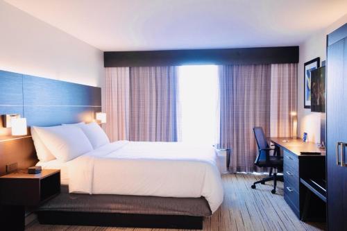 Holiday Inn Express Hotel & Suites Chester an IHG Hotel - image 12