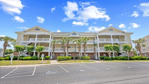 Two-Bedroom Apartment room in 121 Ironwood condo