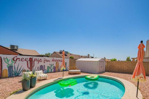 Private Pool & Fully Fenced Yard Near Mntn Park, Glendale (fotografie 8)