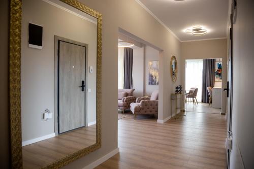 Penthouse Apartment image 10