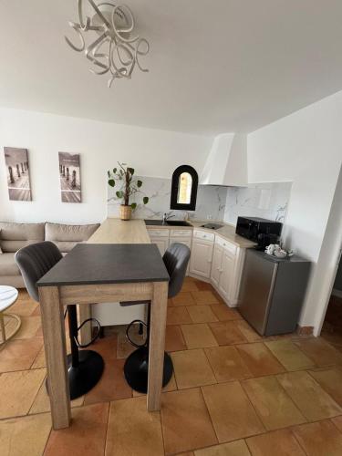 Konyha, Maison Lou in Falicon