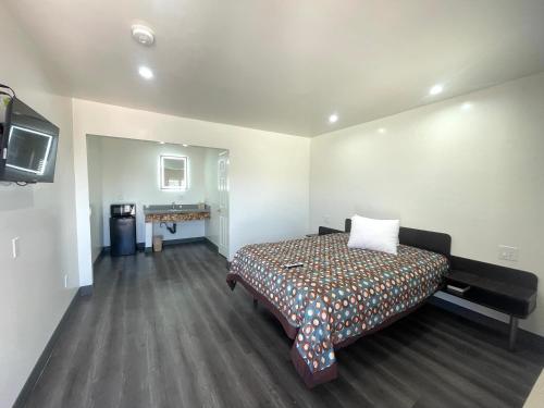 Newport Bay Inn in Costa Mesa, USA