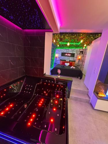 - Aux Bulles 2 - Suite & SPA - By Skyline Residence in Limoges