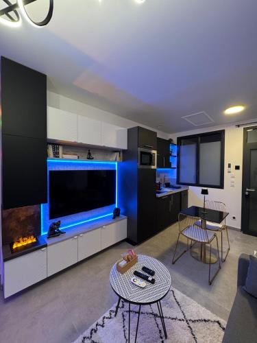 - Aux Bulles 2 - Suite & SPA - By Skyline Residence in Limoges