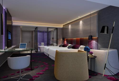 room detail thumbnail 1