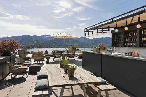 酒吧/高級酒吧, 卡羅和塞利格，特根湖，傲途格精選酒店 (Caro & Selig, Tegernsee, Autograph Collection) in 泰根塞