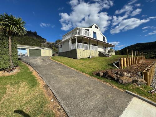 Neptune Lodge