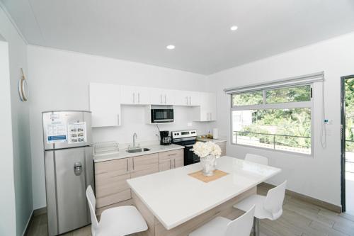 Apartamentos Ganesha Jaco in Jaco