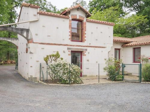 Gîte familial en forêt avec jardin clos, à 15 km de Nantes, équipements complets pour un séjour idéal - FR-1-306-807 - Location saisonnière - Vertou