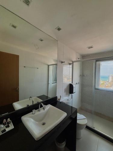 687837551 Royal Urban Macaé Hotel