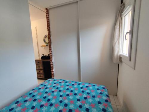Apartment image 8