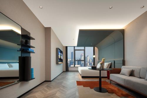 Jimu Double Room with River View image 3