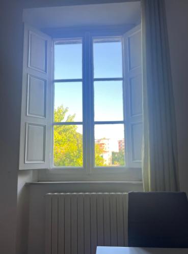 Vistas, Affittacamere La Stazione - zona ospedale in Livorno