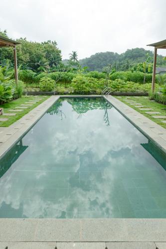 Piscina, Terra Clementia in Watukarung