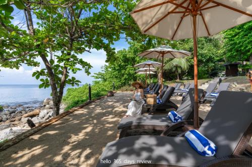 Пляж, Baan Krating Phuket in Nai Harn Beach