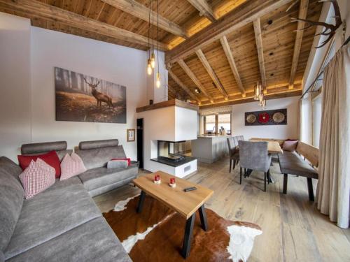 Chalet in Neukirchen near Ski Lift, Нойкирхен-ам-Гросфенедигер (фото 4)