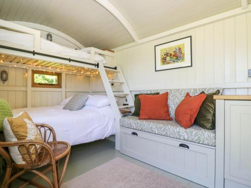 Exterior view, Blackthorn in South Leigh