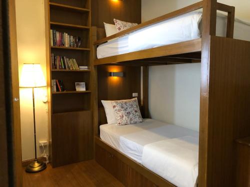 Twin room, private bathroom