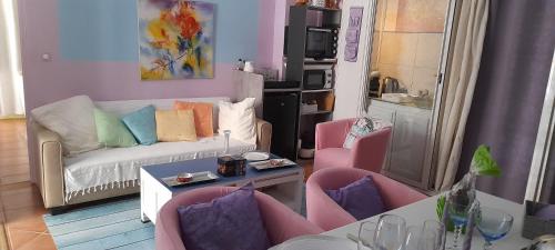 NICE EXCEPTIONNEL 2 PIECES 40 m2 DANS GRAND APPARTEMENT D HOTE ATYPIQUE ORIGINAL 200 m mer PROMENADE DES ANGLAIS, PLAGES, Nice (photo 8)