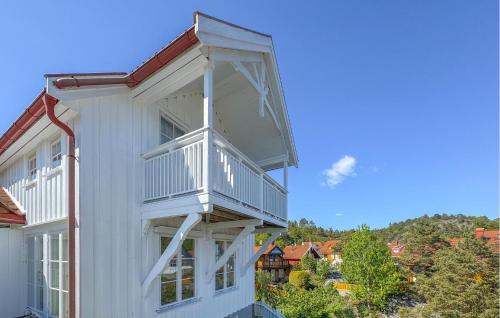 Viesnīcas āriene, 4 Bedroom Cozy Home In Gjeving in Gjeving