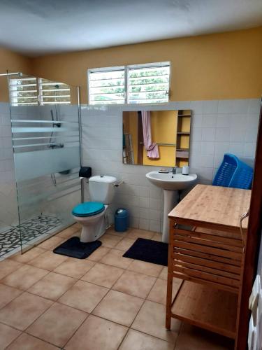 Résidence Prune café (Residence Prune cafe) in Λε Μούλ