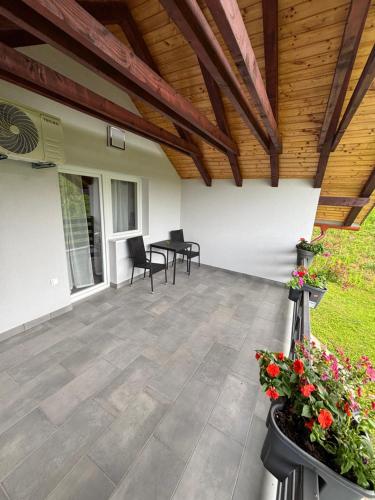 Estate Pavlić2 (Estate Pavlic2) in راكوفيكا