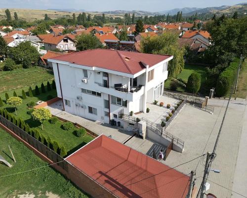المنظر الخارجي, Villa FAMILY in Kumanovo